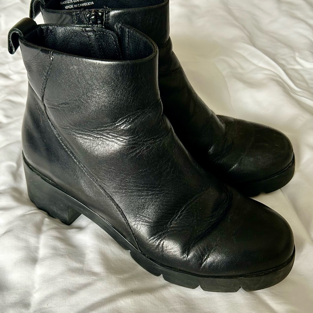 Camper Wanda Ankle Boots w 8.5